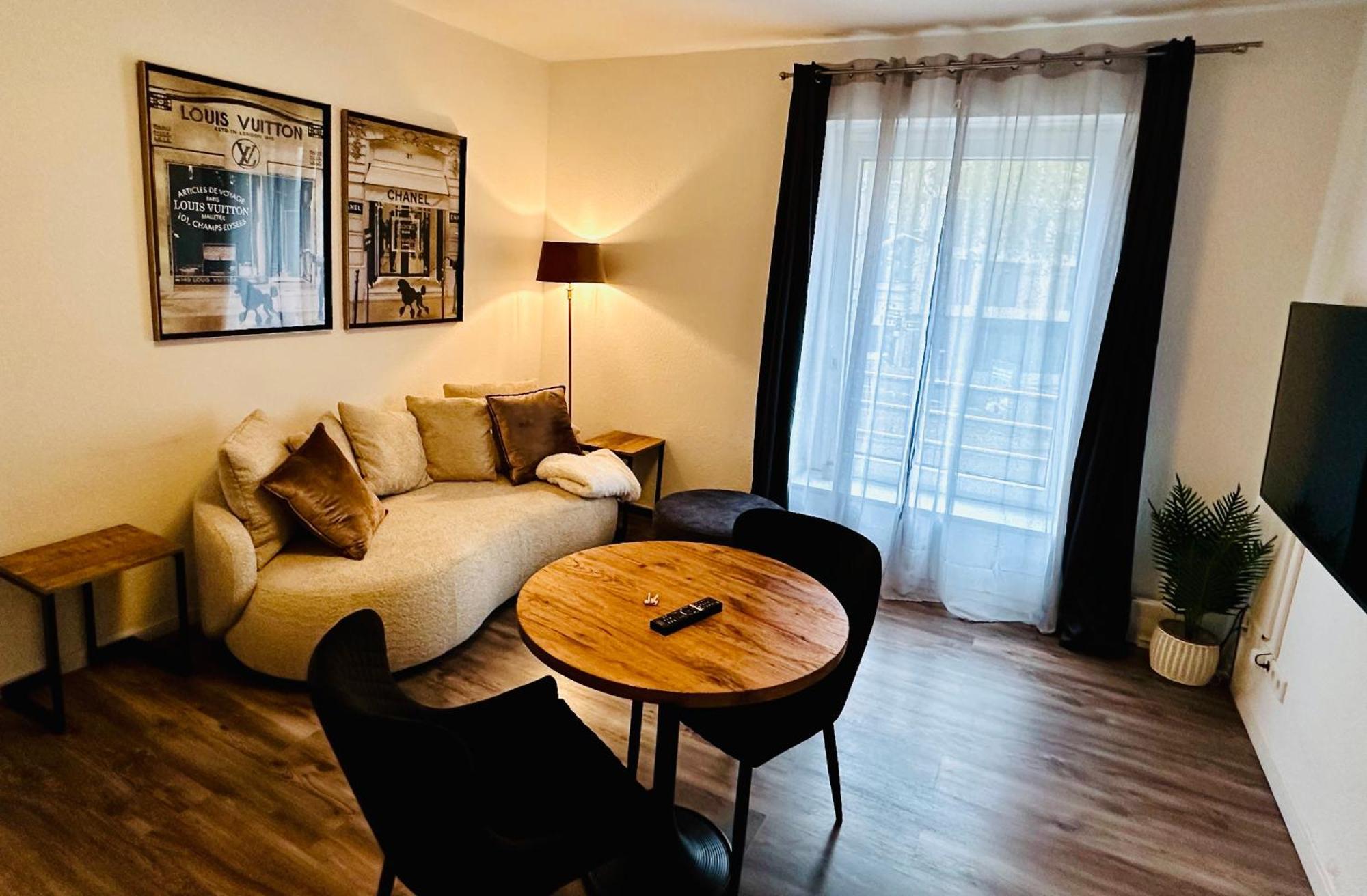Apartment Duesseldorf City Экстерьер фото